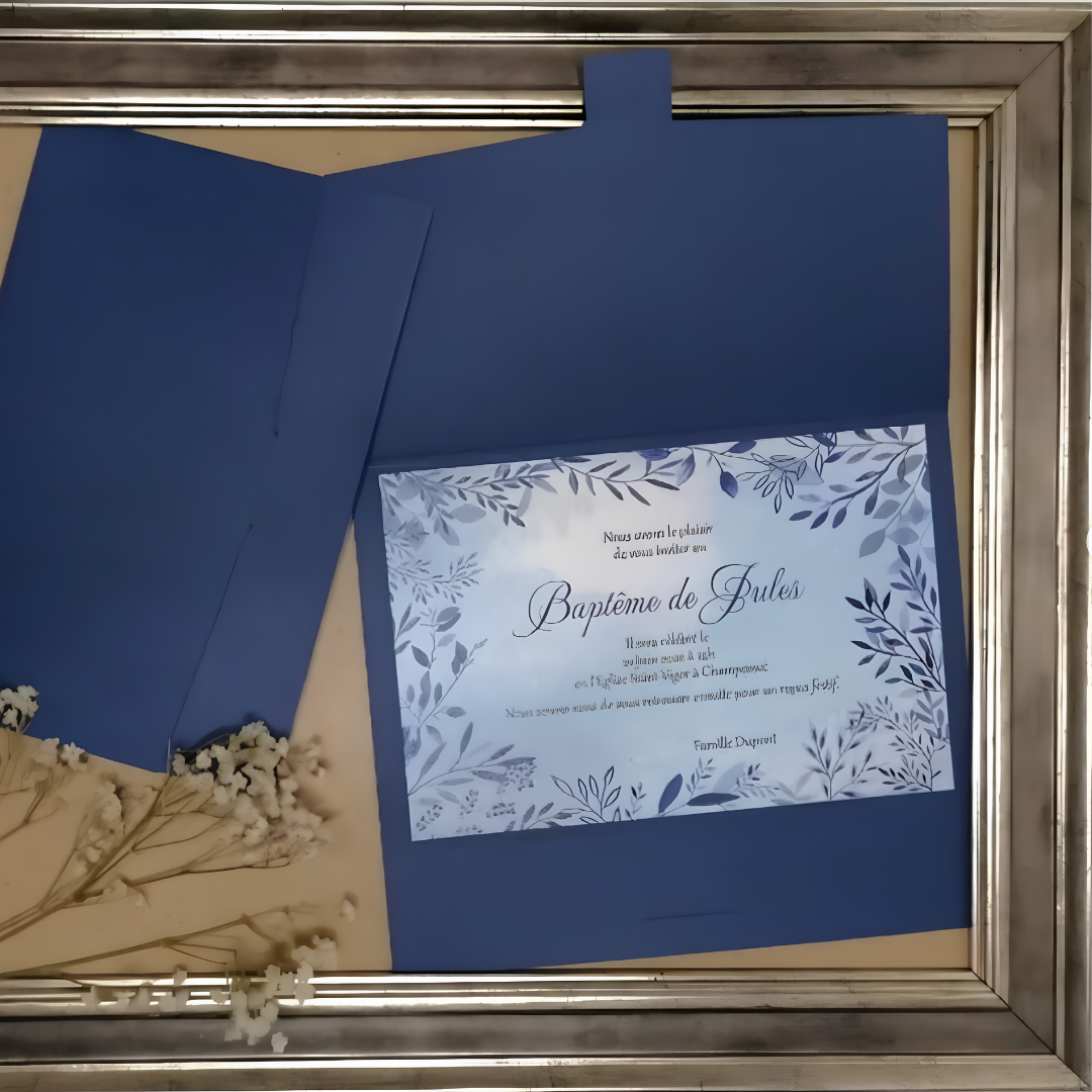 Faire-part de baptême, pochette bleu nuit et motif végétal aquarelle